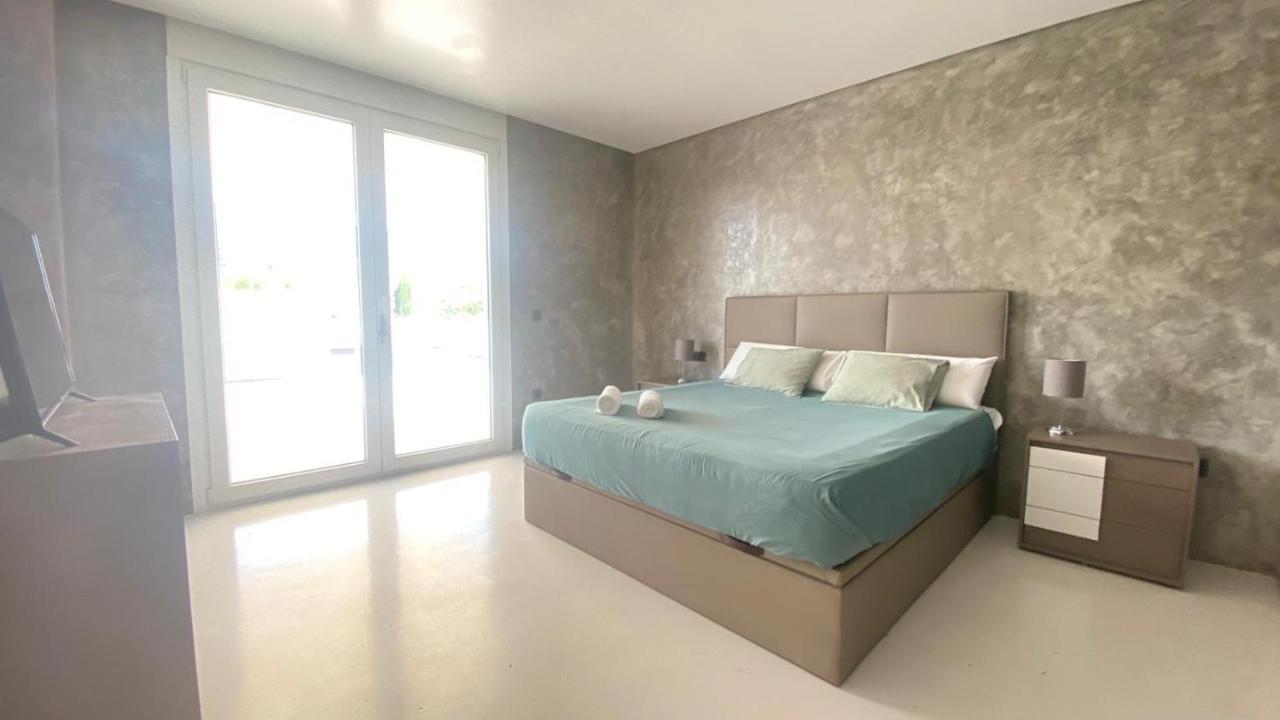 דירות White House En Enguera - Fantastica Casa Con Jacuzzi Piscina Y Barbacoa מראה חיצוני תמונה